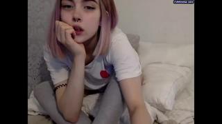 Amateur webcam girl sashaantnv cute emo girl touches herself up i ...