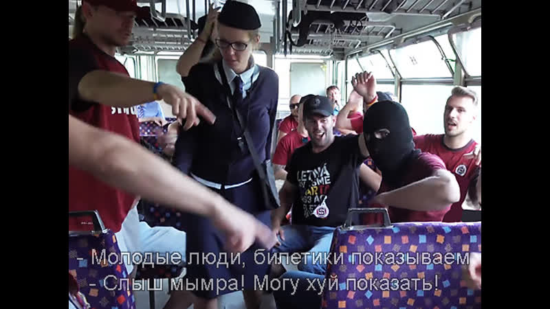 Толпа футбольных хулиганов ебет кондукторшу, групповой секс, анал, трах, минет, сперма, порно [full hd 1080 sex porno]