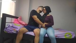 Hijab viral | Ukdevilz.com